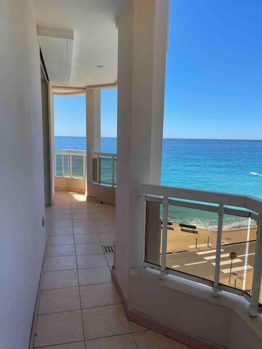 מנטון Appartement Bord De Mer Avec Garage מראה חיצוני תמונה