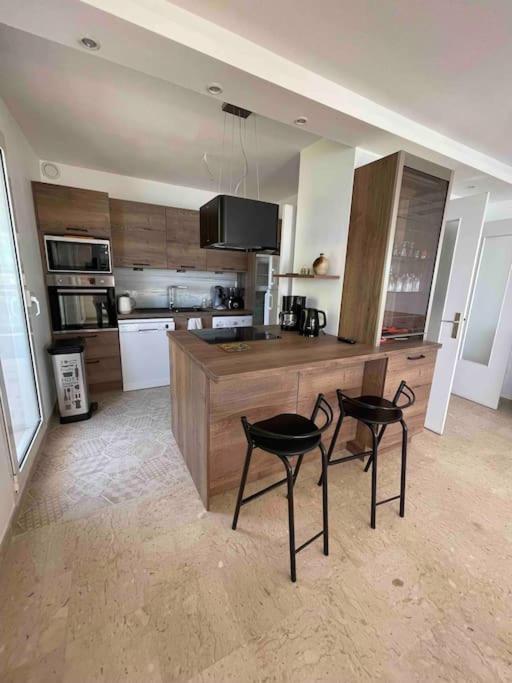מנטון Appartement Bord De Mer Avec Garage מראה חיצוני תמונה